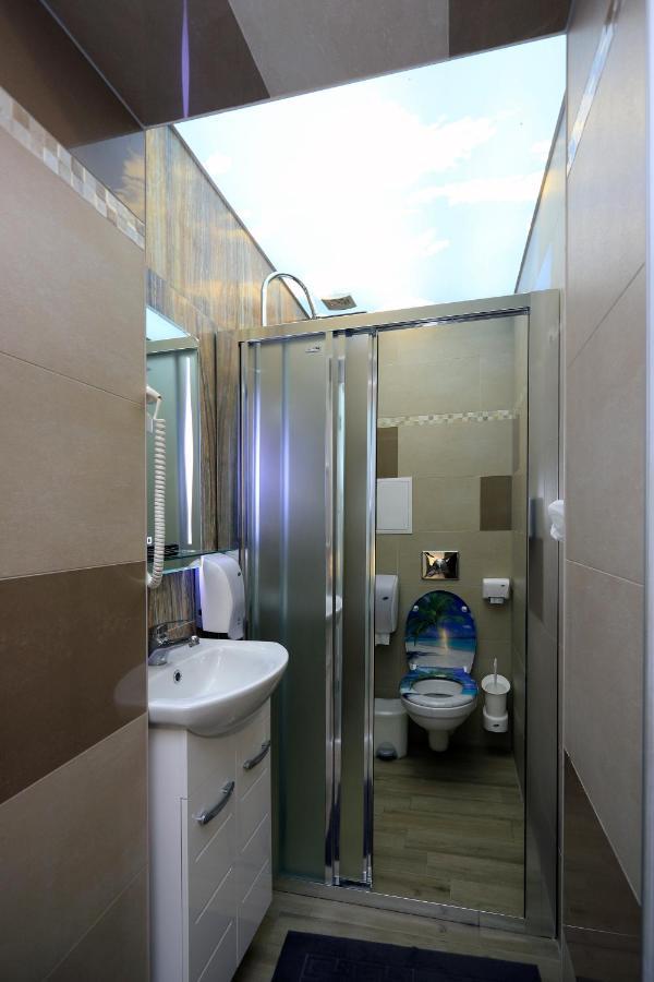 Къща За Гости Кребс Guesthousekrebs Sjoemen Buitenkant foto