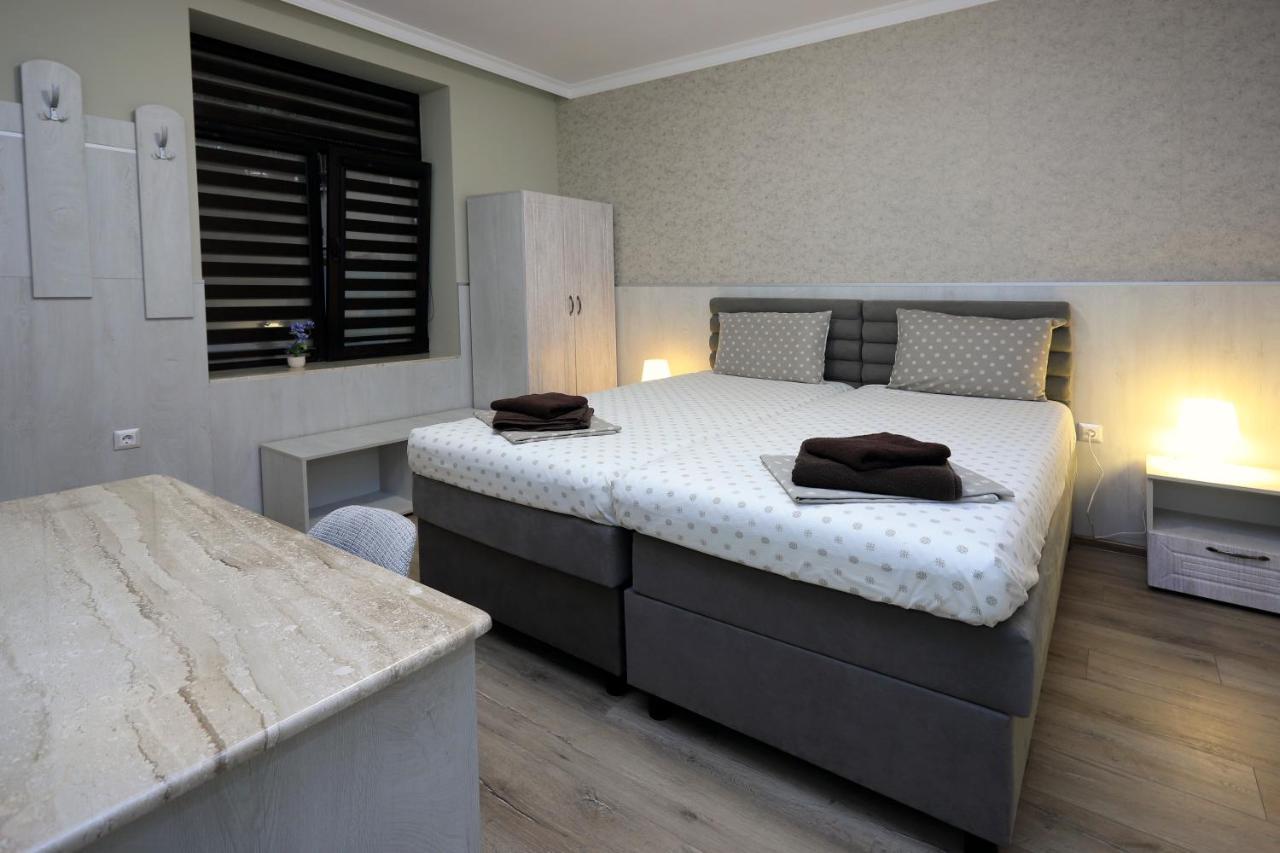 Къща За Гости Кребс Guesthousekrebs Sjoemen Buitenkant foto